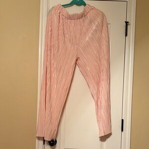 Pink Pleated Women's Pants